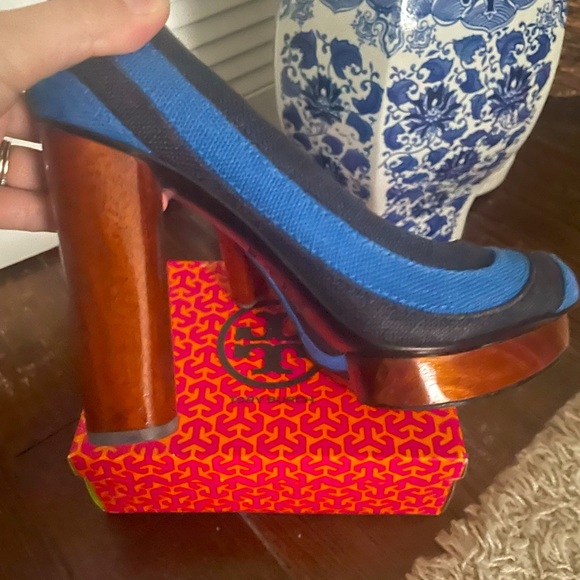 Tory Burch Joelle High Heel Pump SIZE 6.5 - Picture 8 of 13